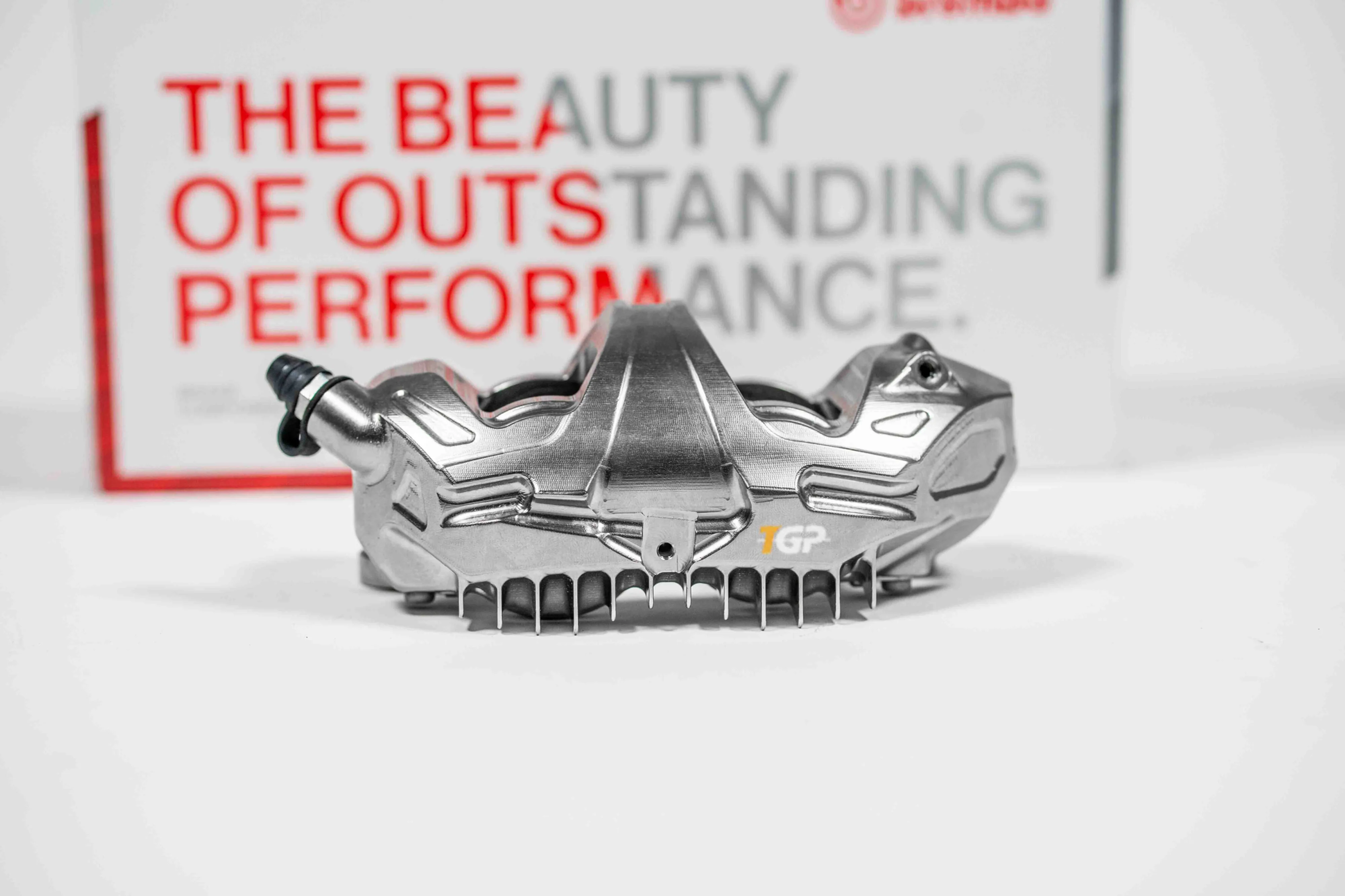 Brembo Racing Moto2 "2024" P4/34-38 Monoblock Bremszange Rechts 108mm XC1FV11 - Image 4
