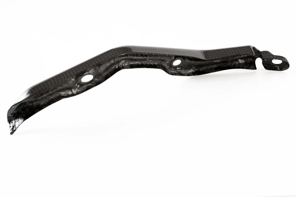 Bremsleitungabdeckung Hinten Carbon Fullsix Ducati Panigale V2 955 (20-24) - Image 6