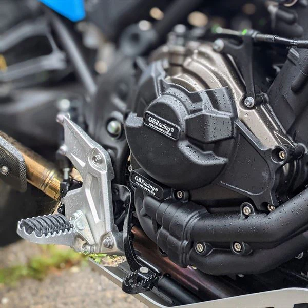 Motordeckel Protektoren Komplettset GBRacing Yamaha YZF-R7 (21-26) - Image 2