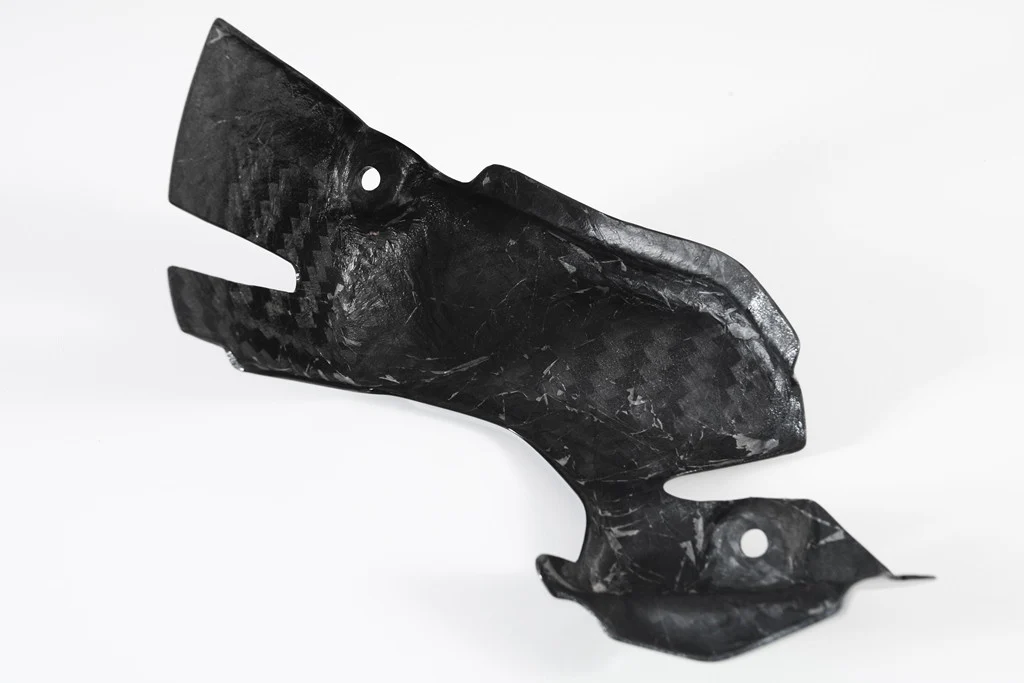 Ritzelabdeckung Carbon Fullsix Ducati Panigale 899 (13-16) - Image 4