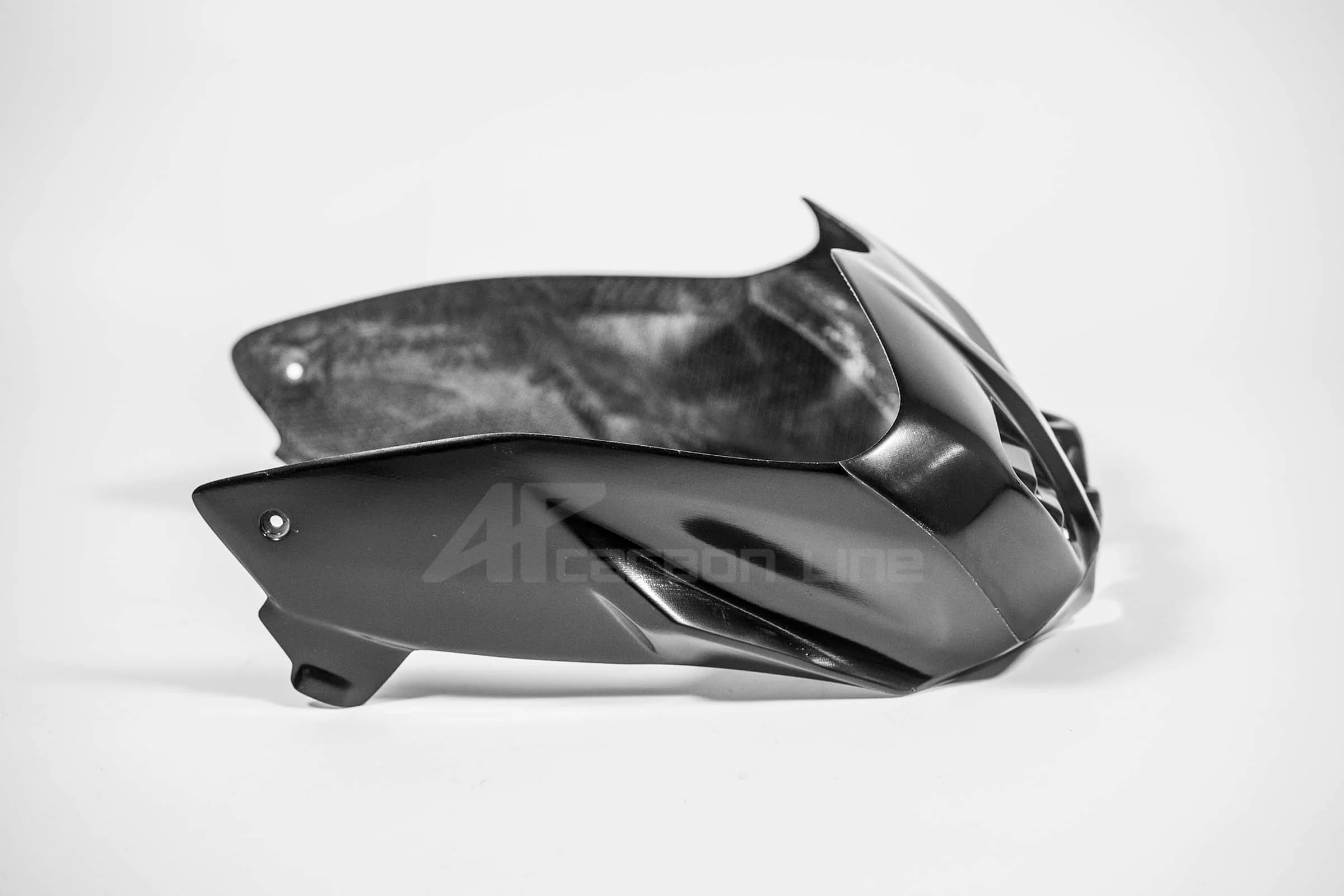 SBK Airboxabdeckung Lavatex AP Carbon Line Ducati Panigale V4/S/R (22-24) - Image 4