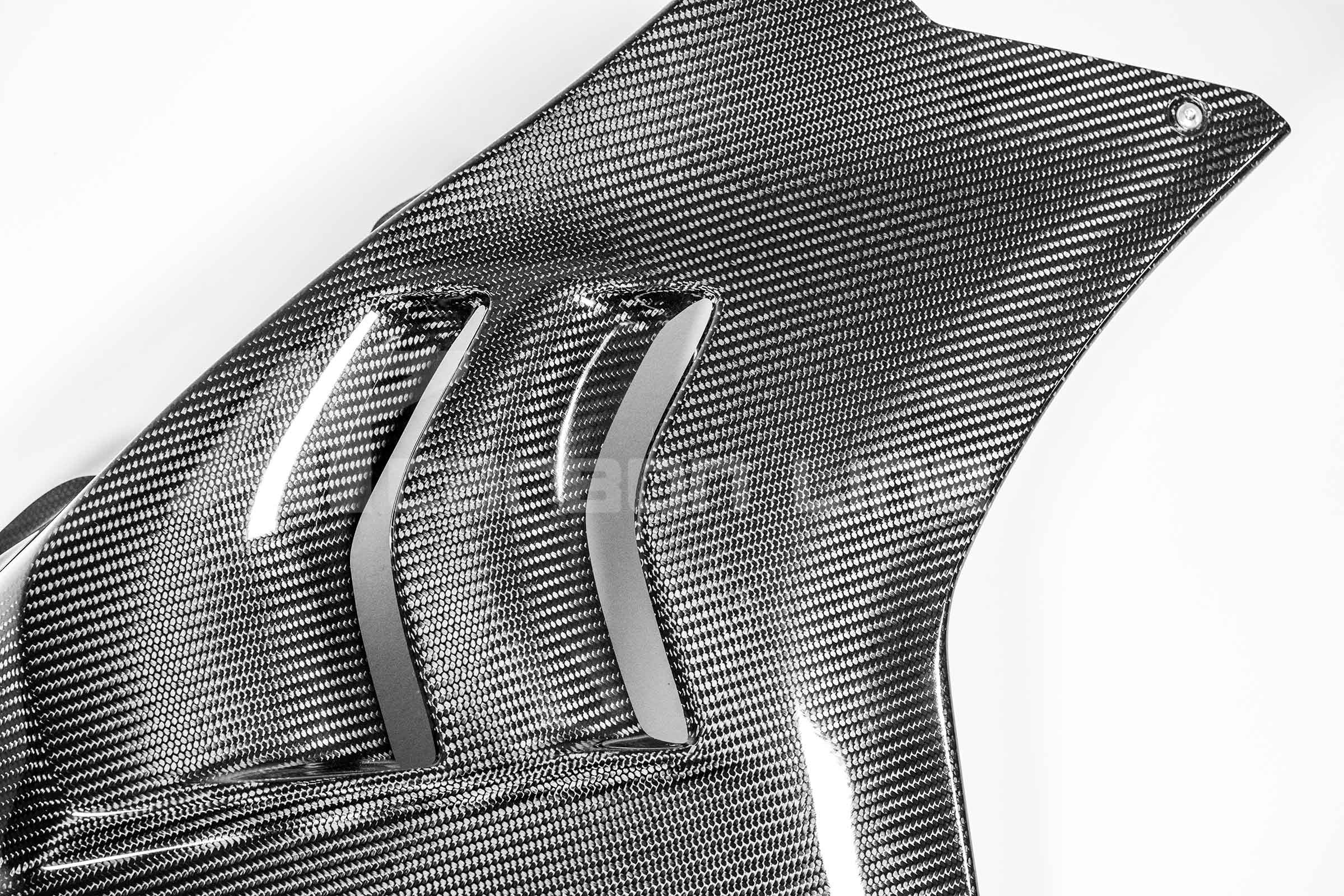 SBK Seitenteil rechts 200g AP Carbon Line Ducati Panigale V4/S/R (22-24) - Image 5