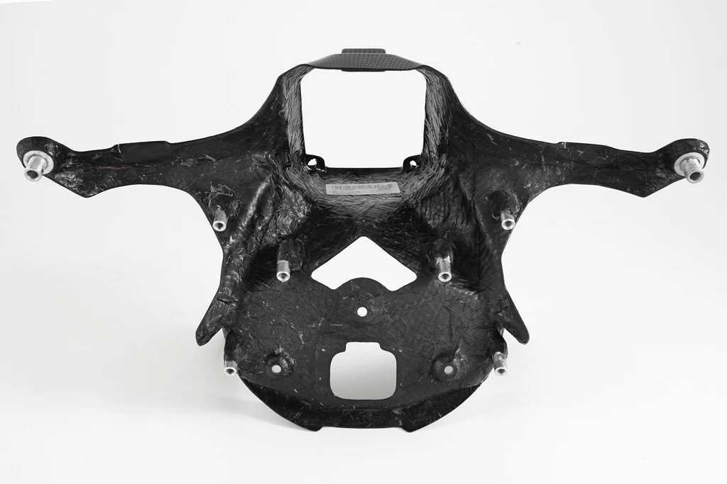 Scheinwerferhalter Carbon Fullsix Ducati Panigale 1199/R/S (12-17) - Image 4