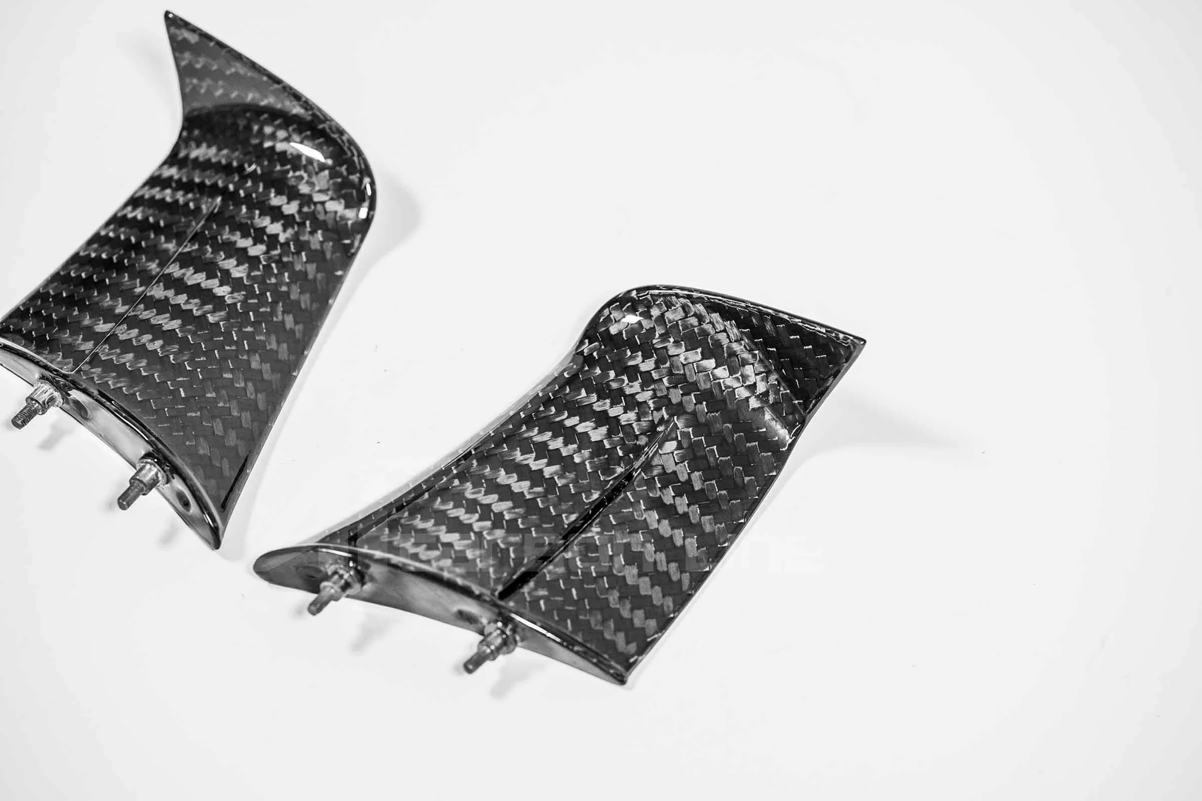 Winglets 400g AP Carbon Line Ducati Panigale V4/S/R (22-24) - Image 2